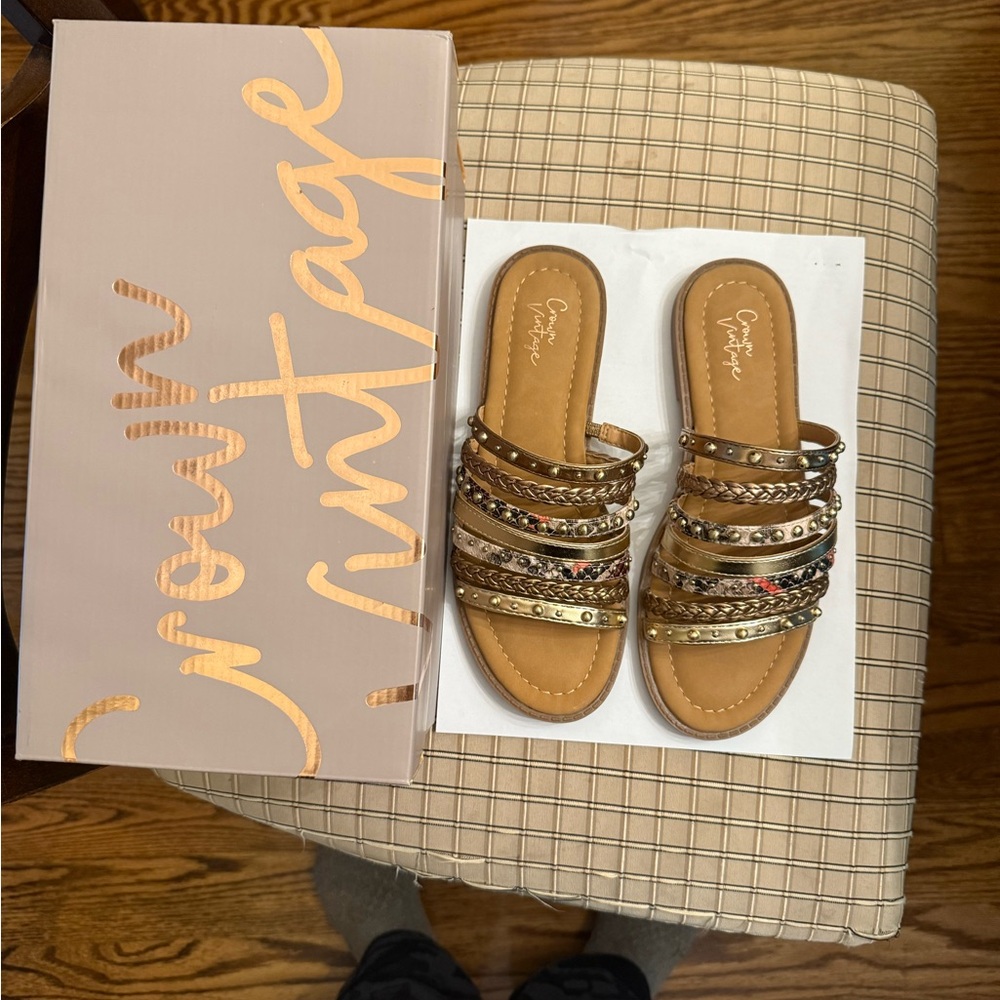 Women's Gold and Brown Sandals - Picture 6 of 8